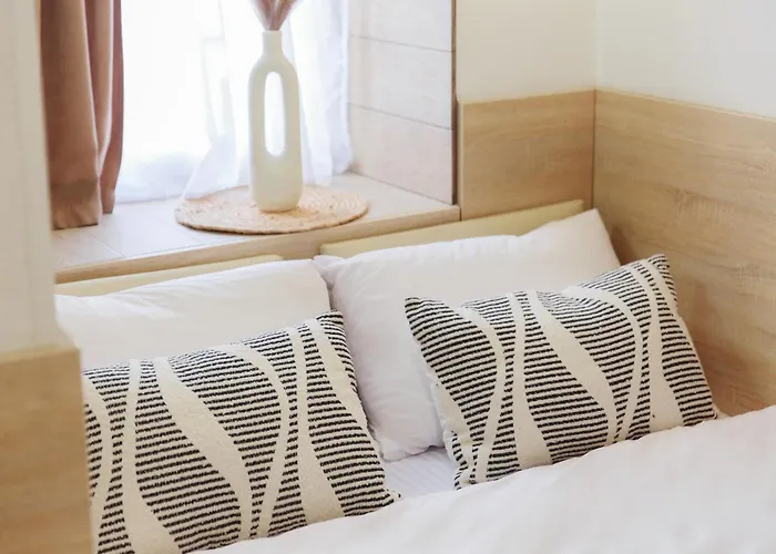 смарт з ремонтом біля форуму Lvov